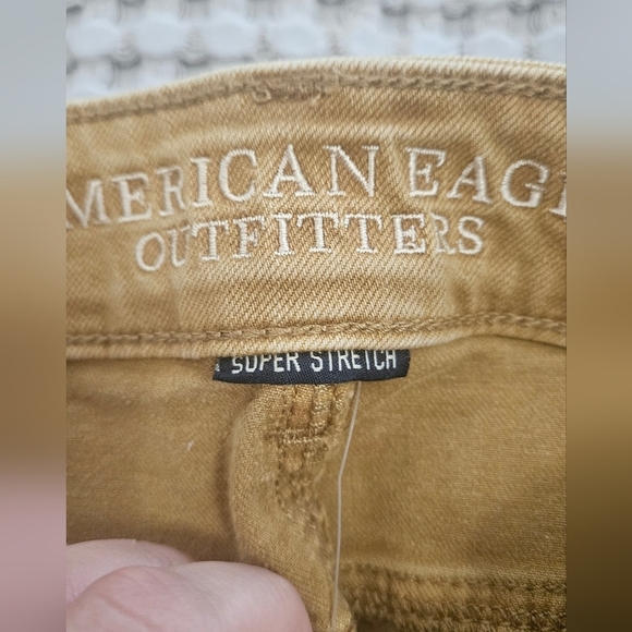 AMERICAN EAGLE High Rise Shortie Super Stretch In Golden Khaki. Size 00 NWT - Picture 6 of 11